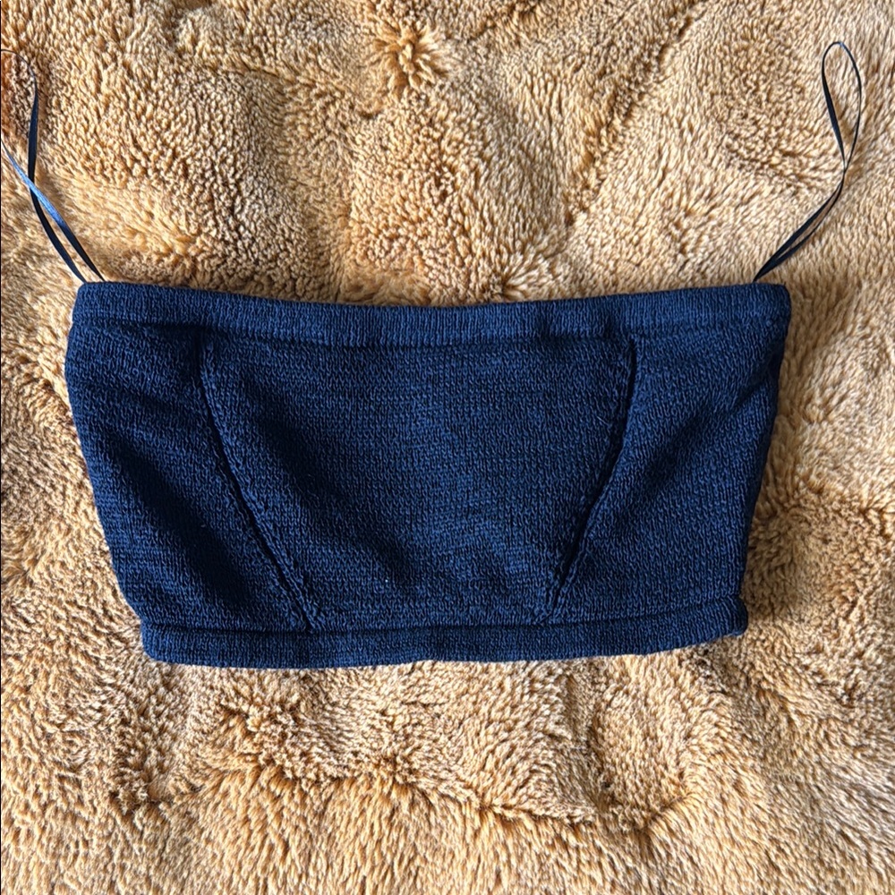 CULT GAIA Stylish Black Tube Top